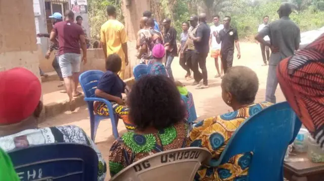 N'ime obdodo Ahiazu Mbaise ebe ndị obodo na-eche ka ndị Inec bịa meere ha ntuliaka