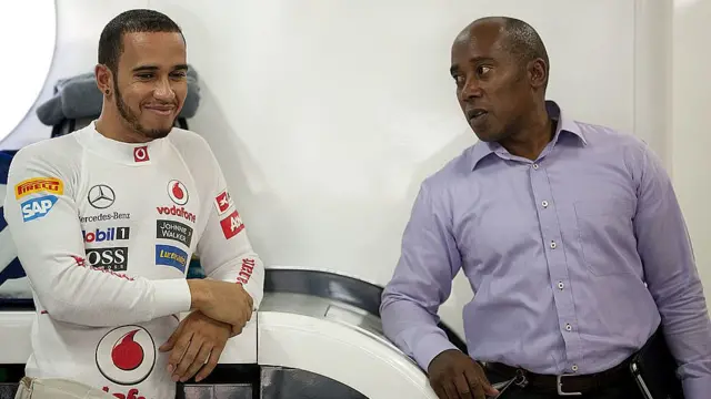 لوئیس همیلتون و پدرش آنتونی