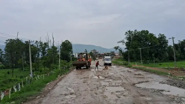 नारायणगढ-बुटवल खण्ड ११३ किलोमिटर लामो छ