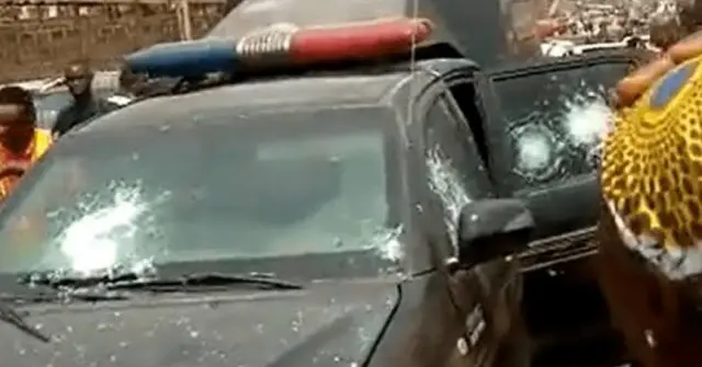 Aworan ọkọ agboworin ti awọn ọlọṣa yinbọn si