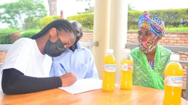 Paladie Mategeko avuga ko nyuma yo kurwara diyabete akiri muto inzozi ze zaje kuba gufasha abayirwaye no kuyirwanya