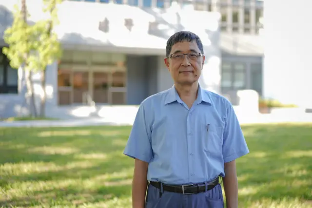 台灣前大法官詹森林接受BBC中文訪談。