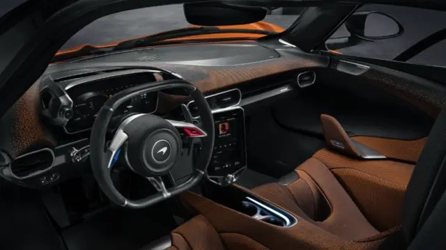 اتاق مک‌لارن W1