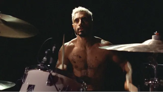 Riz Ahmed en su papel como Ruben Stone en "Sound of Metal" ("El sonido del metal").