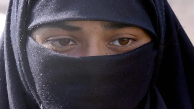 India divorce protest