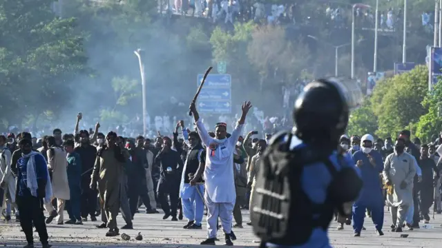 عمران خان