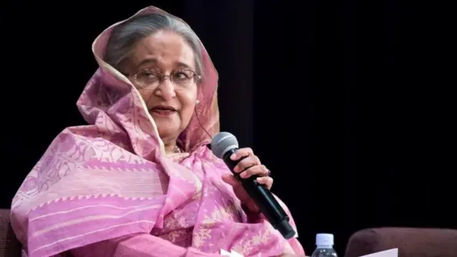 শেখ হাসিনার পুরোনো ছবি