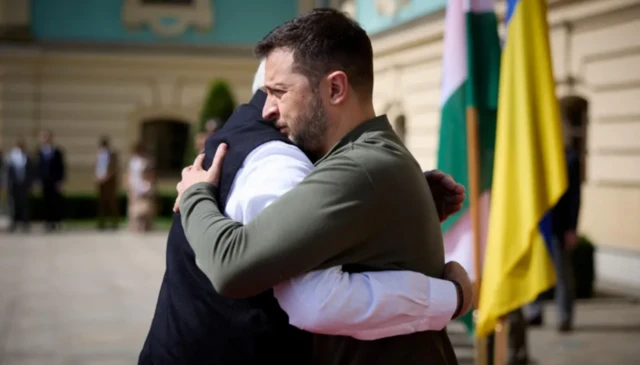 நரேந்திர மோதி - வோலோதிமிர் ஸெலன்ஸ்கி