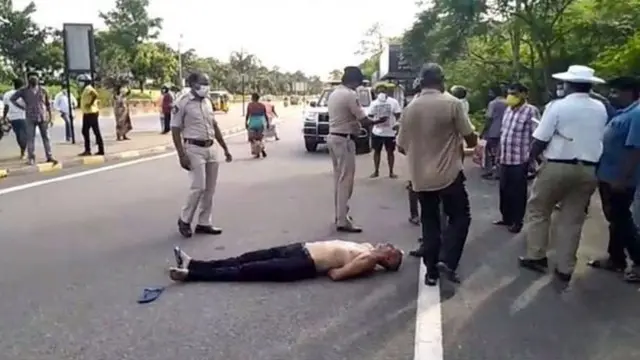 ડૉ. સુધાકરની તસવીર