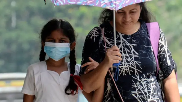 இலங்கையில் கர்ப்பிணி பரிசோதனை, குழந்தைகள் தடுப்பூசி பணிகளில் மாற்றம்