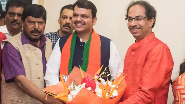 देवेंद्र फडणवीस, उद्धव ठाकरे