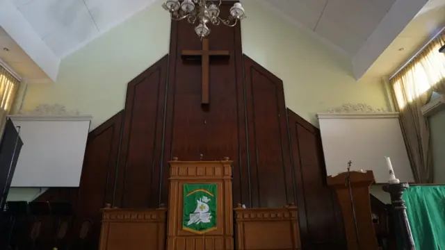 Masjid dan gereja di Solo