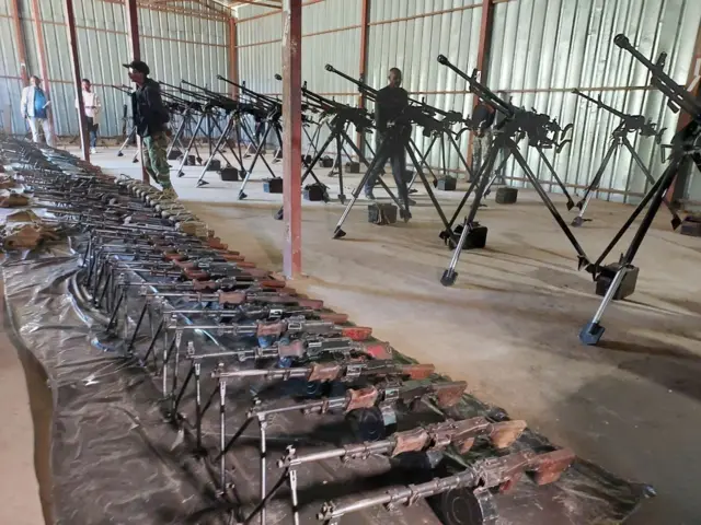 ኣቐዲሙ ዝተረከበ ማእከላይን ፈኰስትን ብረት