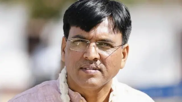 મનસુખ માંડવિયા