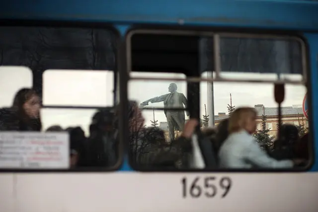 Символы революции в Петербурге