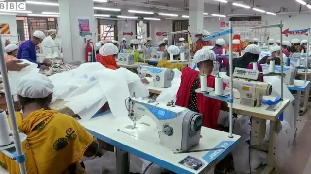 বিশ্বব্যাংক এক পূর্বাভাসে জানিয়েছে ২০১৯-২০২০ অর্থবছরে প্রবৃদ্ধি কমে ২-৩ শতাংশ হতে পারে।