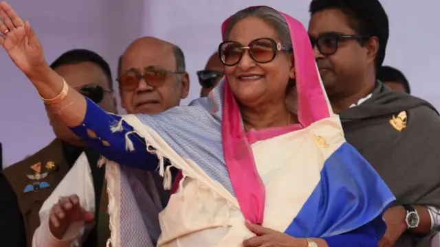 নেতৃত্ব নির্ধারণে ক্ষমতা থাকছে শেখ হাসিনার হাতেই