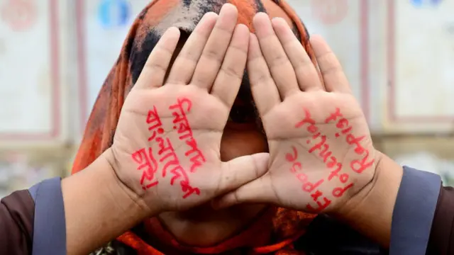 ধর্ষণ-বিরোধী প্রতিবাদ।