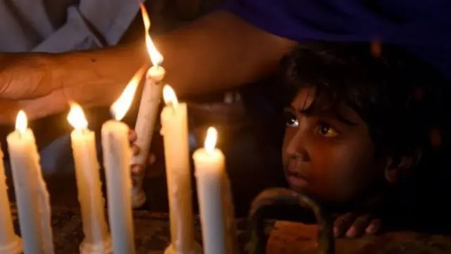 இலங்கையில் அவசர காலச் சட்டம் மேலும் ஒரு மாத காலத்திற்கு நீட்டிப்பு