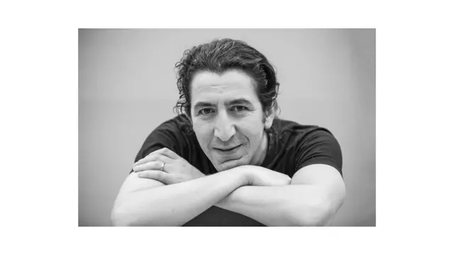 یعقوب کشاورز، کارگردان