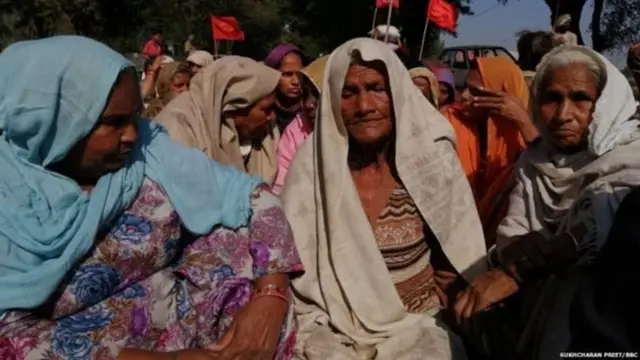 ਜਗਮੇਲ ਸਿੰਘ ਦੀ ਮਾਤਾ ਵੀ ਧਰਨੇ 'ਤੇ ਬੈਠੀ ਸਨ।