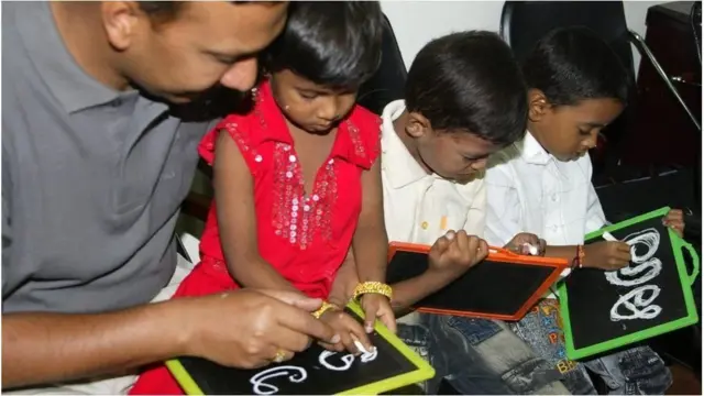 తెలుగు మీడియం