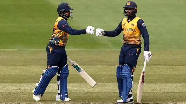 Kusal Mendis celebrates his half-century