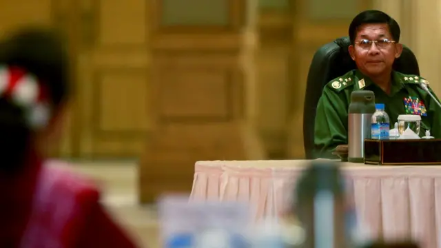 ၅၉ (စ) ပြင်မှာလား၊ ၄၃၆ ပြင်မှာလား