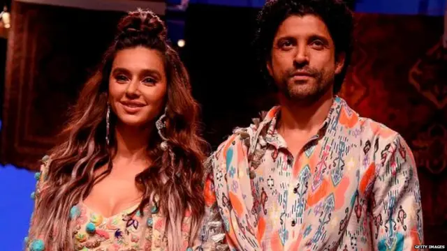 शिबानी दांडेकर आणि फरहान अख्तर