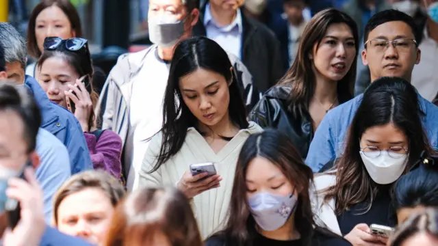 香港“反送中”运动：禁书、禁语、自我审查与香港人被“再教育”