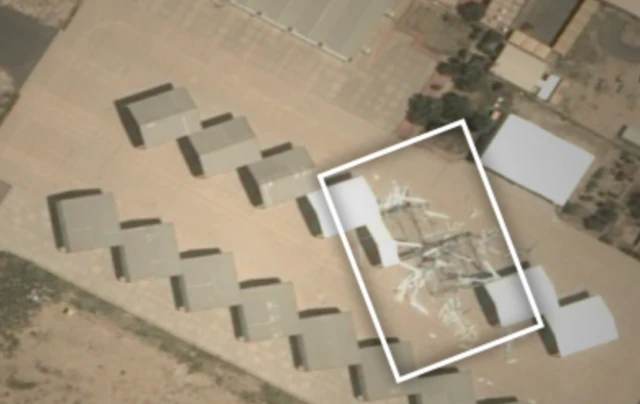Imagem de satélite mostra danos na base aérea Ali Al Salem, no Kuwait. À esquerda, aparecem depósitos de combustível destruídos; à direita, hangares danificados