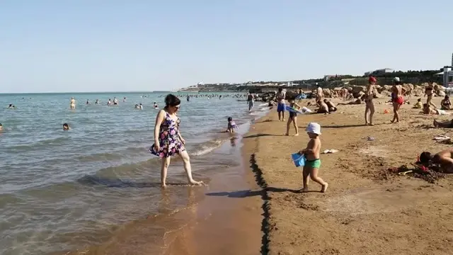 Xəzər dənizi Xəzərdə boğulmamaq üçün nə etməli dəniz dəniz mövsümü çimərlik mövsümü açıldı Xəzərin suları Çirkli dəniz çirkli dəniz suyu 
