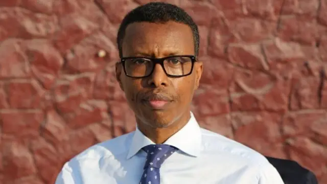 XUSEEN MACALIN MAXAMUUD