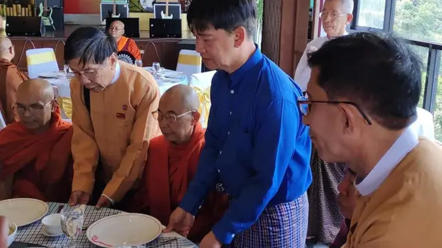 ဦးကျော်လွင် တဖြစ်လည်း ခွန်ဆန်ဂါ