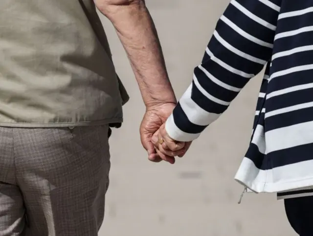 સંશોધન સૂચવે છે કે જે પશ્ચિમી દેશોમાં સ્વેચ્છાએ બાળકો ન જોઇતા લોકોની સંખ્યા ઝડપથી વધી રહી છે