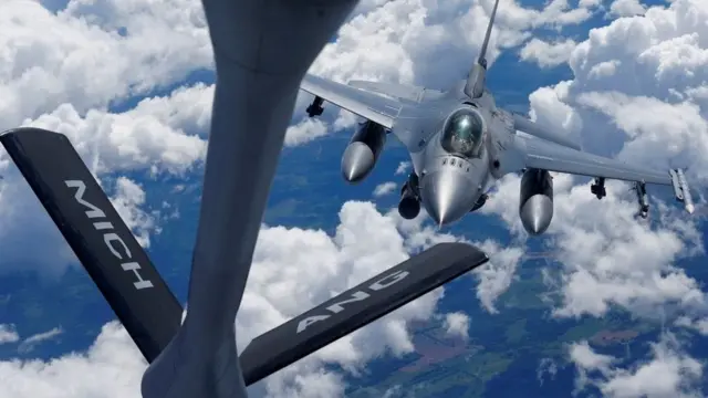 ਲੜਾਕੂ ਜਹਾਜ਼ ਐਫ-16