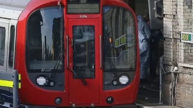 Vụ nổ xảy ra vào lúc 08.20 sáng (giờ London) ở ga Parsons Green