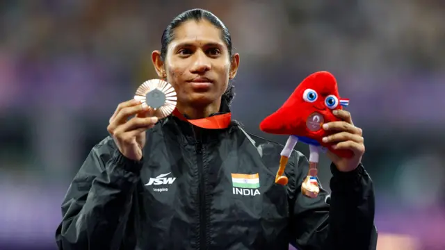 జీవంజీ దీప్తి, పరుగు పందెం, పారిస్, పారాలంపిక్ గేమ్స్