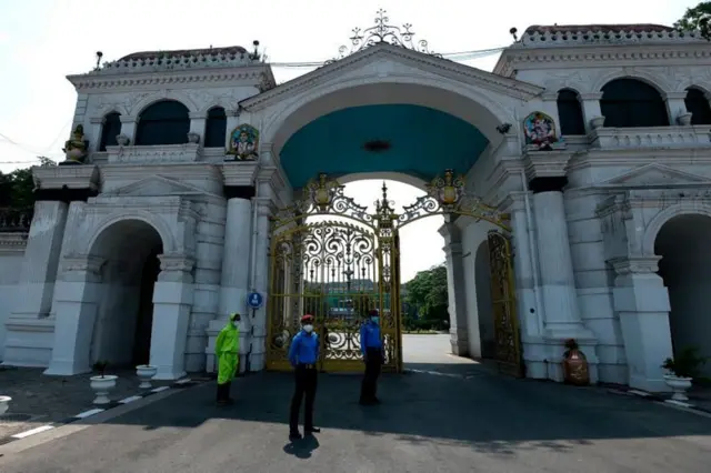 सिंहदरबार 