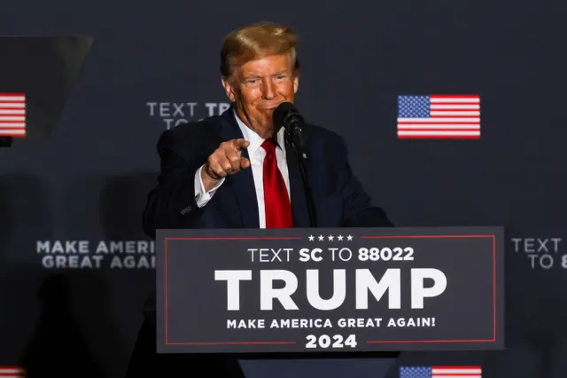 Trump durante seu discurso no sábadoestratégia roleta blazeConway (Carolina do Sul)