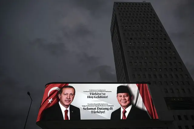Ungkapan selamat datang Prabowo Subianto di Turki.