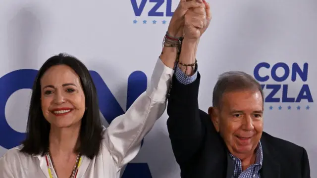 María Corina Machado e Edmundo González7games aplicativo toymãos dadas