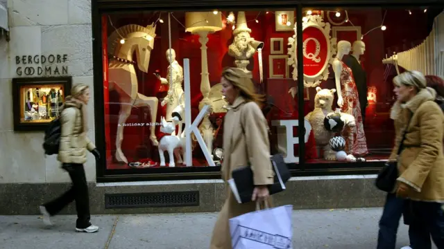 বার্গডর্ফ গুডম্যান নিউইয়র্কের একটি অভিজাত পোশাকের দোকান