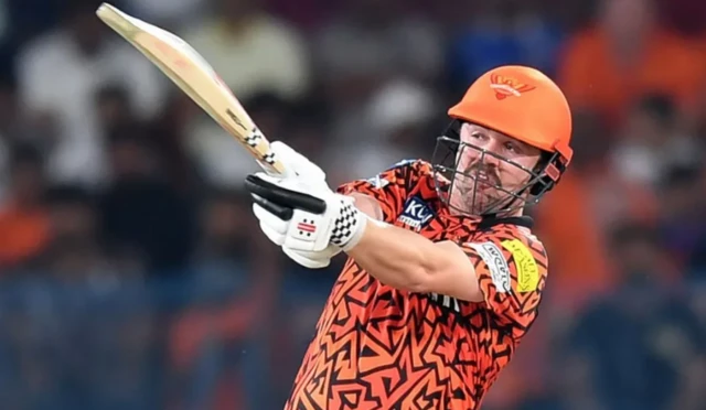 பேட்டிங் வாண வேடிக்கை.