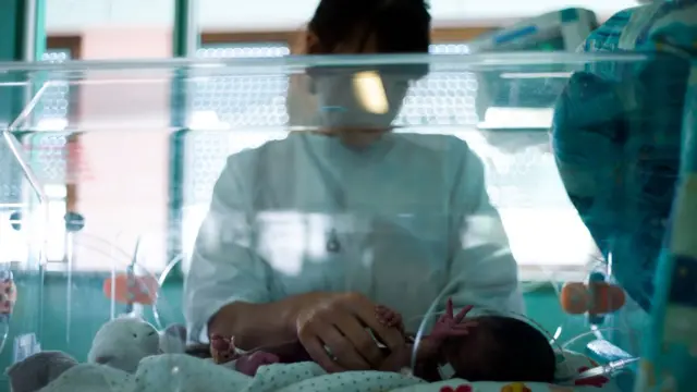 గర్భాశయ మార్పిడి