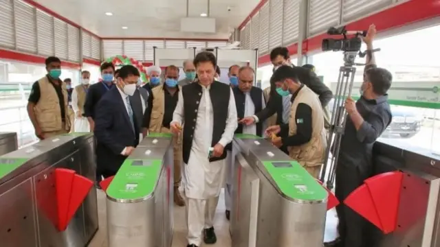 عمران، بی آر ٹی، پشاور، کھٹک