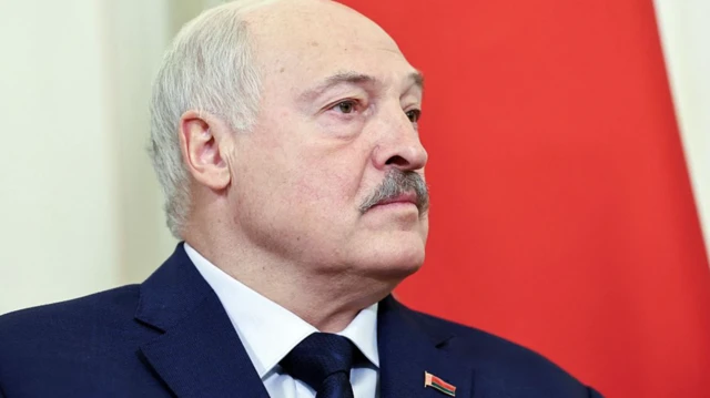 Лукашенко в профиль
