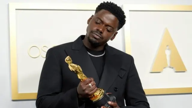 ڈینیئل کلویا