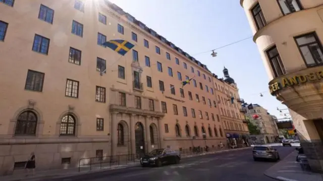 કૅનેડા, ભારત, અમેરિકા, વિદેશી દેશો, વિઝા, સ્થળાંતર, ઇમિગ્રેશન, ગુજરાત, બીબીસી ગુજરાતી, શિક્ષણ