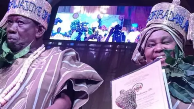 Aworan gomina ipinlẹ Kano ati iyawo rẹ 